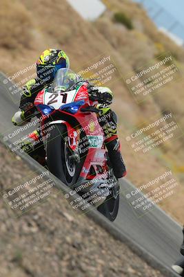 media/Nov-04-2023-2WTD (Sat) [[147bbb9217]]/B Group/1220pm (Outside Turn 2)/